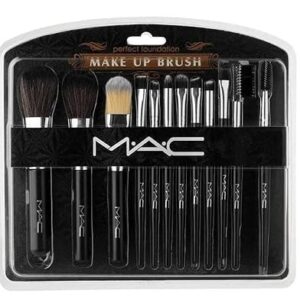Mac Lip Brush BB Make Up Brushes Set For Girls and Women Bridal Makeup Brushes Set of 12